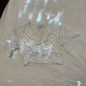 Princess Polly Heart Pattern V Neck Cropped Top with Puff Sleeves